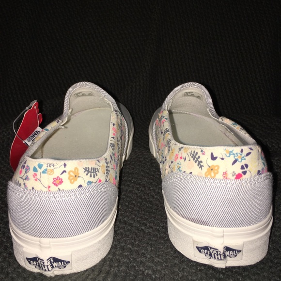 NWT Vans Asher Stripes/Floral women’s slip on shoe - Picture 3 of 8